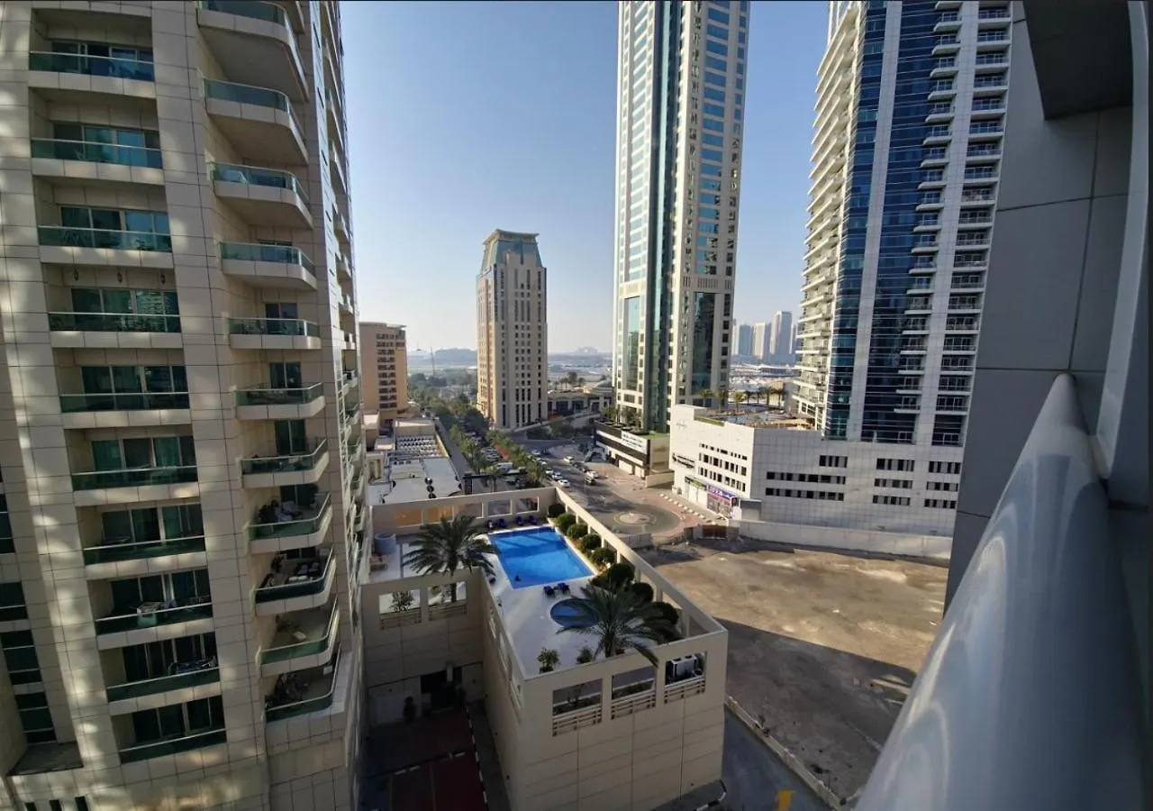 Well Located Studio On 9 Floor Sky View Tower Dubai 0*,